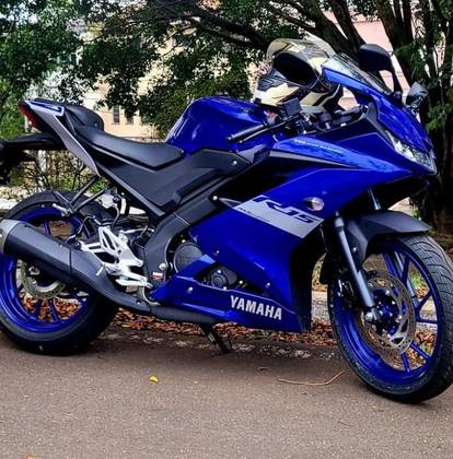 YAMAHA YZF R15 
